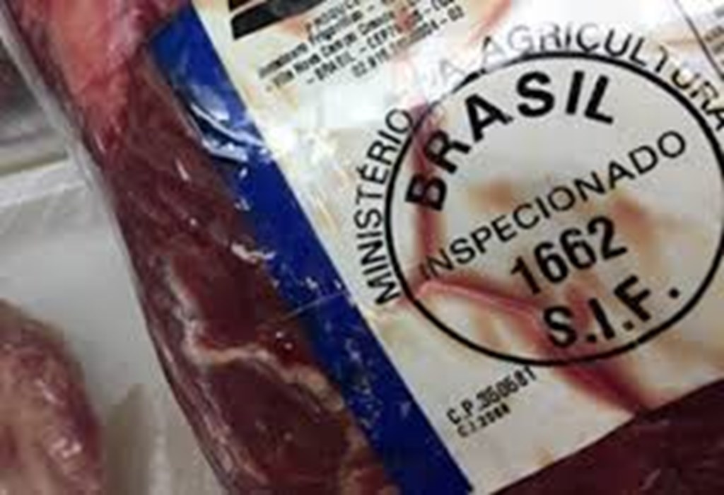 China lifts embargo on Brazilian Beef