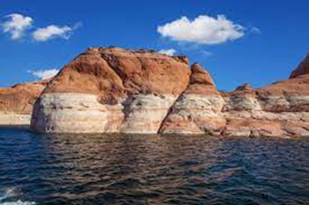Colorado River: First-ever shortage declared amid record US drought